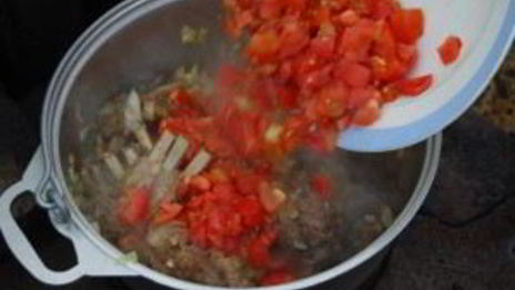 шулюм из баранины на природе