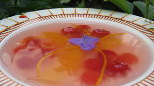 Суп черешнево-апельсиновый