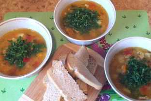 Суп из чечевицы с курицей и овощами