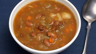 Суп из консервированной фасоли в мультиварке
