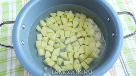 суп из консервированной горбуши