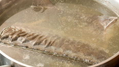 суп из осетрины