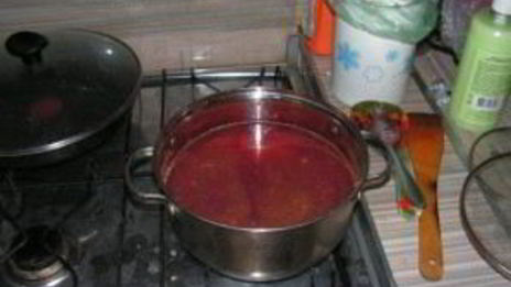 суп из свекольной ботвы