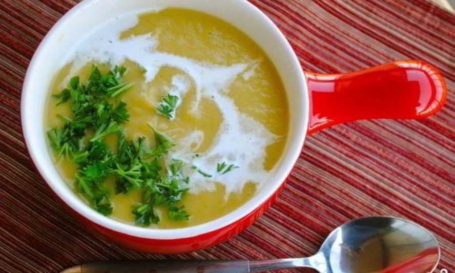 Рецепт супа из тыквы с картофелем и луком-пореем