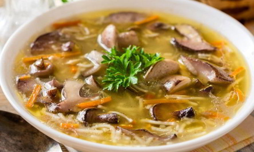 Рецепт супа-лапши куриного с грибами