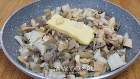 грибной суп пюре из шампиньонов и вешенок