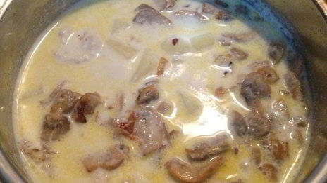 сливочно-грибной суп-пюре с фрикадельками
