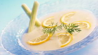 Суп-пюре из кабачка и сельдерея