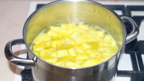 суп-пюре из кабачков цукини