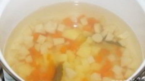 суп-пюре из лесных грибов