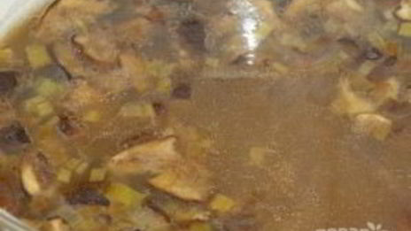 суп-пюре из лесных грибов