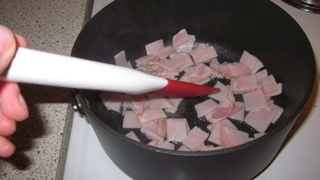 суп-пюре из лука порея с беконом