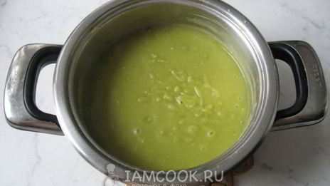 суп-пюре из сухого зеленого гороха