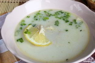 Суп-пюре из цветной капусты с курицей