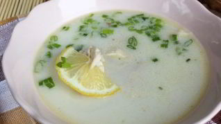 Суп-пюре из цветной капусты с курицей