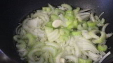 суп-пюре из цветной капусты с курицей