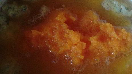 суп-пюре из тыквы с фрикадельками