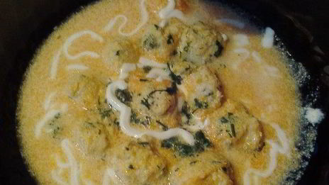 суп-пюре из тыквы с фрикадельками