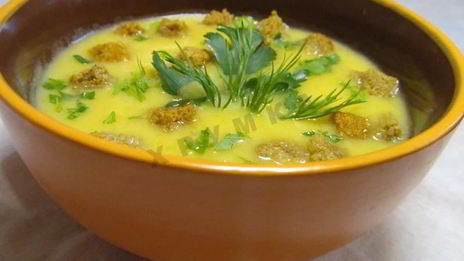 суп-пюре из тыквы со сливками в мультиварке