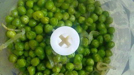 суп-пюре из зеленого горошка