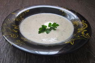 Суп-пюре с цукини и грибами