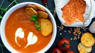 Свекольно-чечевичный суп-пюре