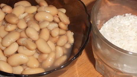 суп рисовый с фасолью