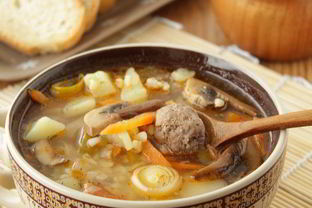 Суп с булгуром и фрикадельками