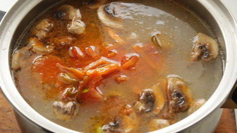 суп с булгуром и фрикадельками