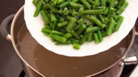 суп с картофелем и стручковой фасолью