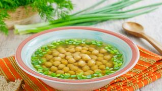 Суп с нутом и зеленью