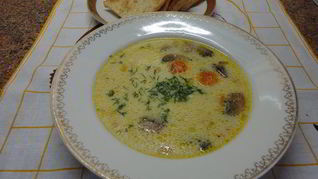 Сырный суп с шампиньонами