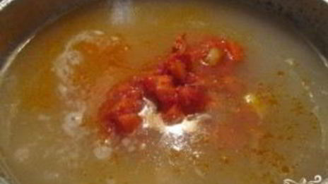 томатный суп с перловкой