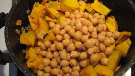 тыквенный суп с нутом