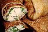 Блинчики, фаршированные курицей и грибами