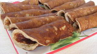 Блинчики ржаные с яблоками