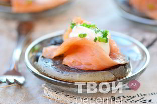 Блинчики с семгой