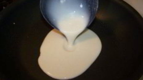 блинчики с творогом и изюмом