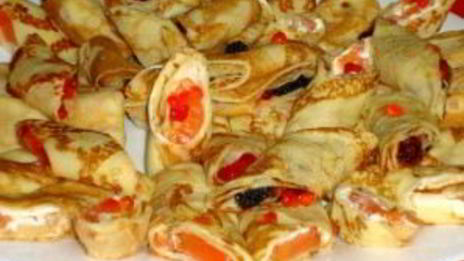 блины с семгой и икрой