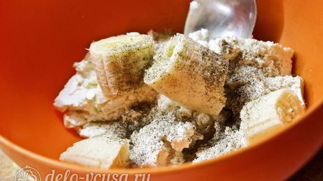 блины с творогом и бананом