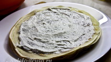 блины с творогом и бананом