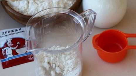 дрожжевые блины на кислом молоке