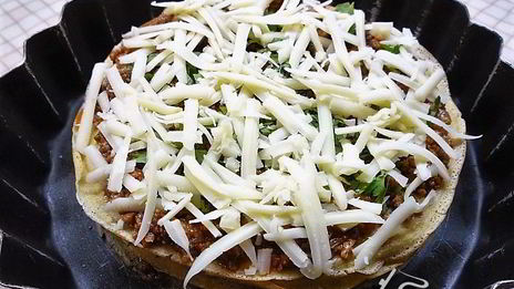 кукурузные блинчики с начинкой болоньез