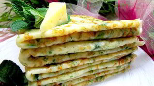 Сырные блины с зеленью