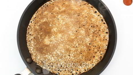 тонкие ажурные блины на молоке