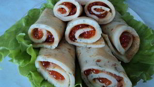 Укропные блины с икрой