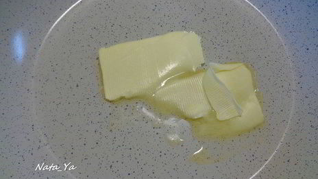 запеченные блинчики с яблоками и сгущенкой