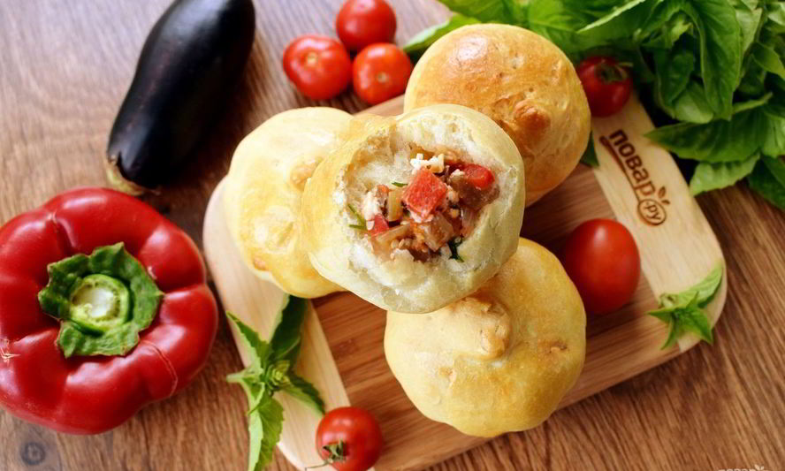 Рецепт булочек, фаршированных рататуем