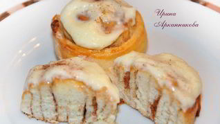 Булочки с корицей и сливочной заливкой