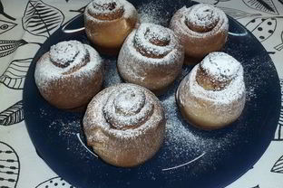 Булочки с корицей